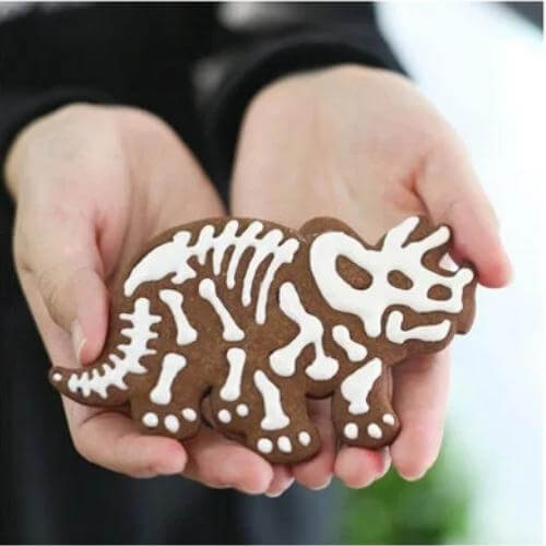 emporte-piece-dinosaure-triceratop