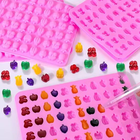 moule-a-bonbons-silicone-gourmand-15-cavites