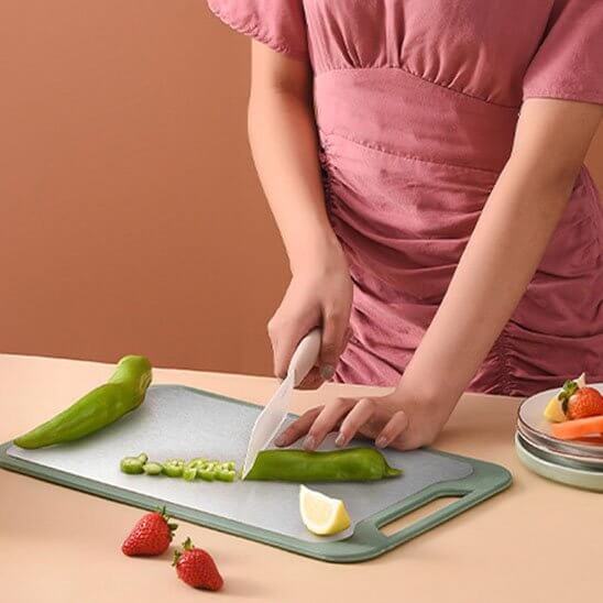 planche-a-decouper-premium-robuste-vue-de-dessus