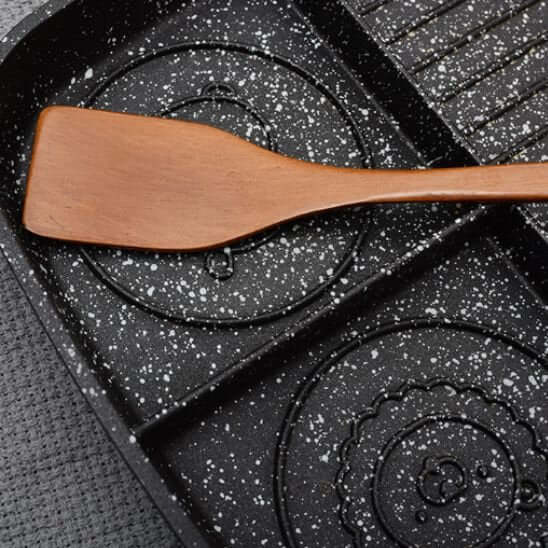 spatule-en-bois-resistante-a-la-chaleur