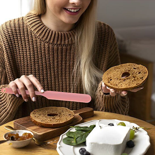 ustensile-spatule-cuisine-polyvalente-robuste